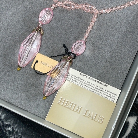 “Lux Be A Lady" Crystal Lariat Necklace - Pink by Heidi Daus - Picture 7 of 9
